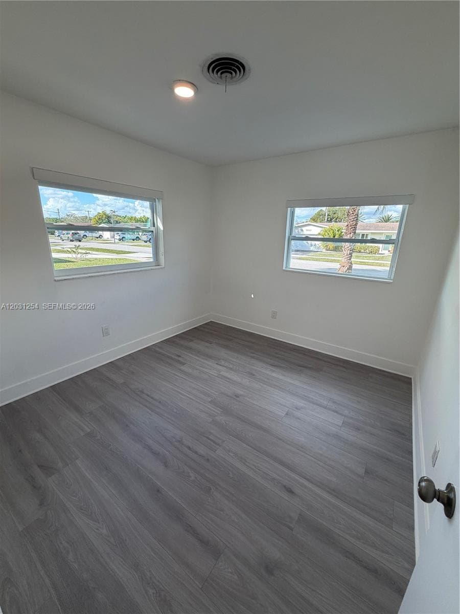 9020 SW 56th Ter, Miami FL 33173 — 9