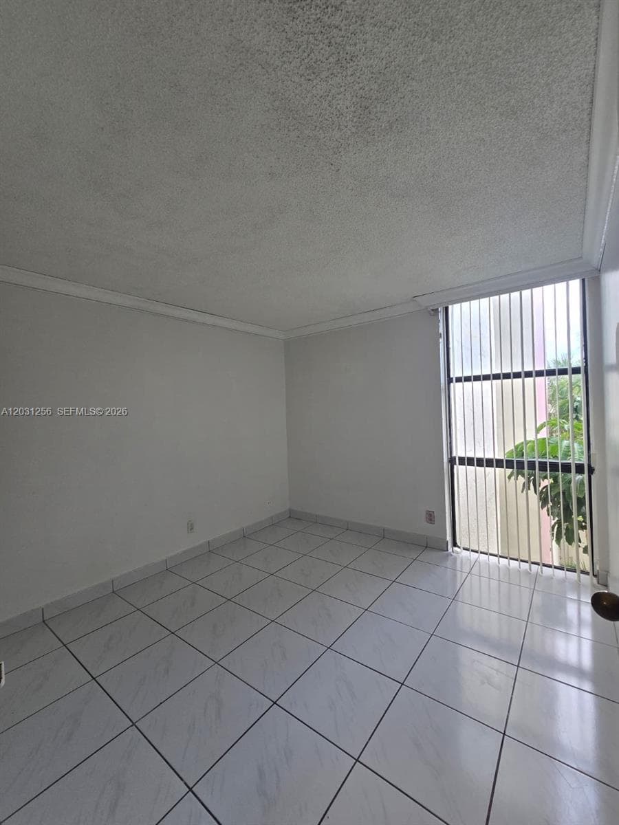 16909 N Bay Rd # 321, Sunny Isles Beach FL 33160 — 30
