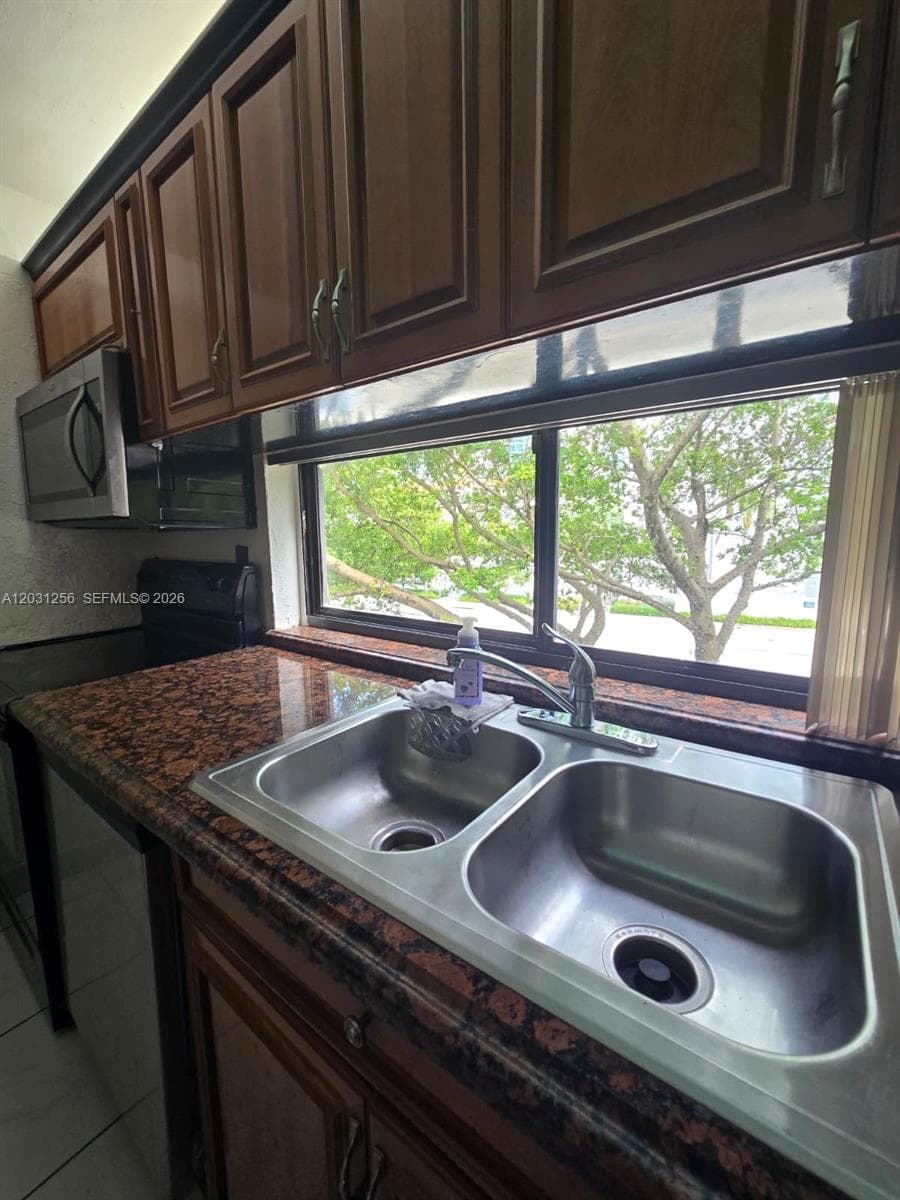 16909 N Bay Rd # 321, Sunny Isles Beach FL 33160 — 35