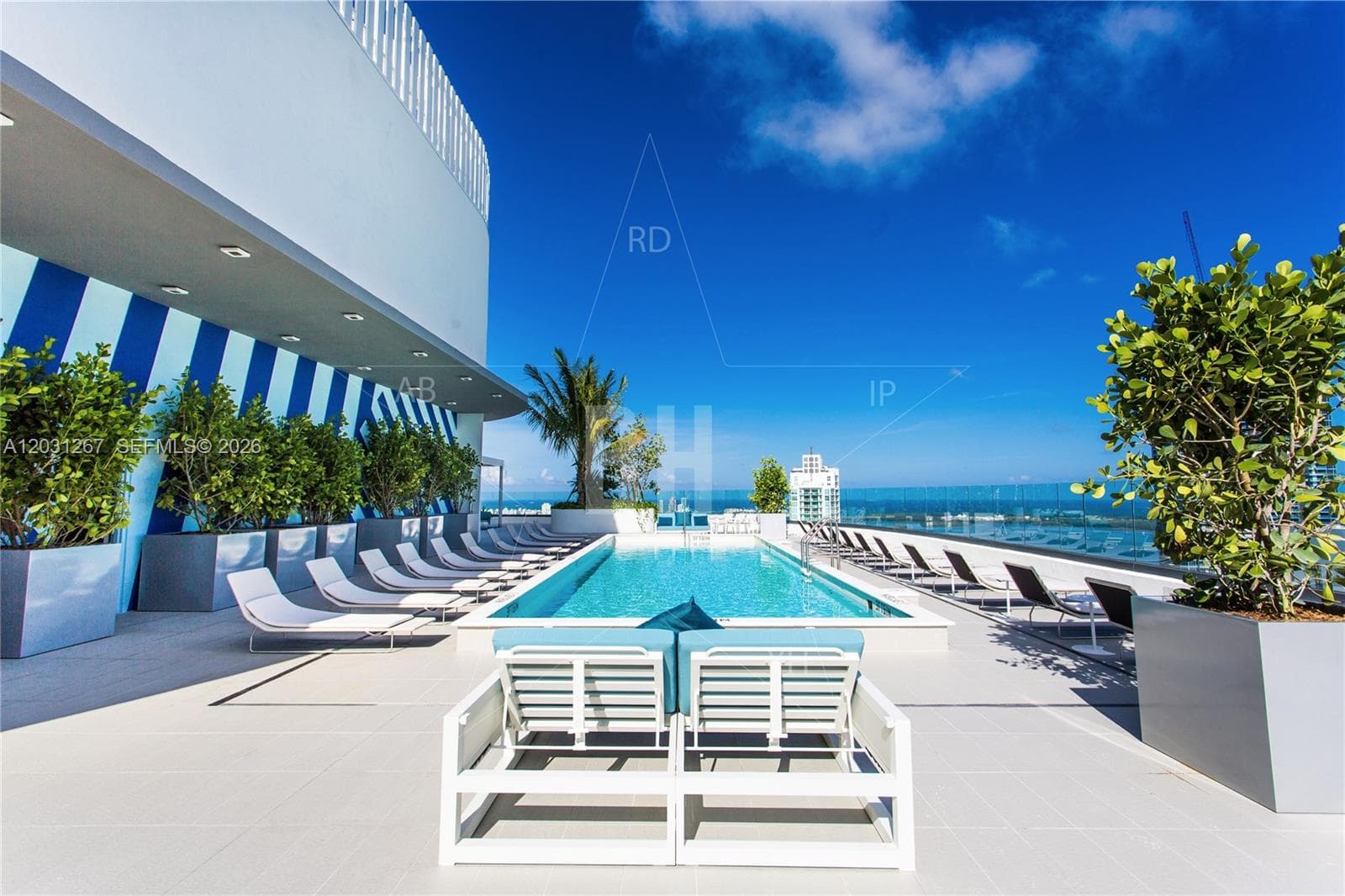 45 SW 9 Street # 3806, Miami FL 33130 — 33