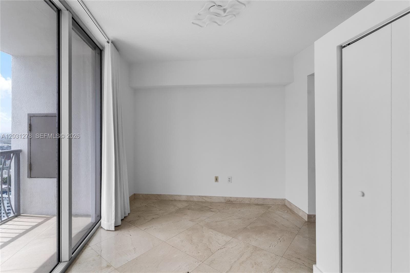 1750 N Bayshore Dr # 4414, Miami FL 33132 — 14