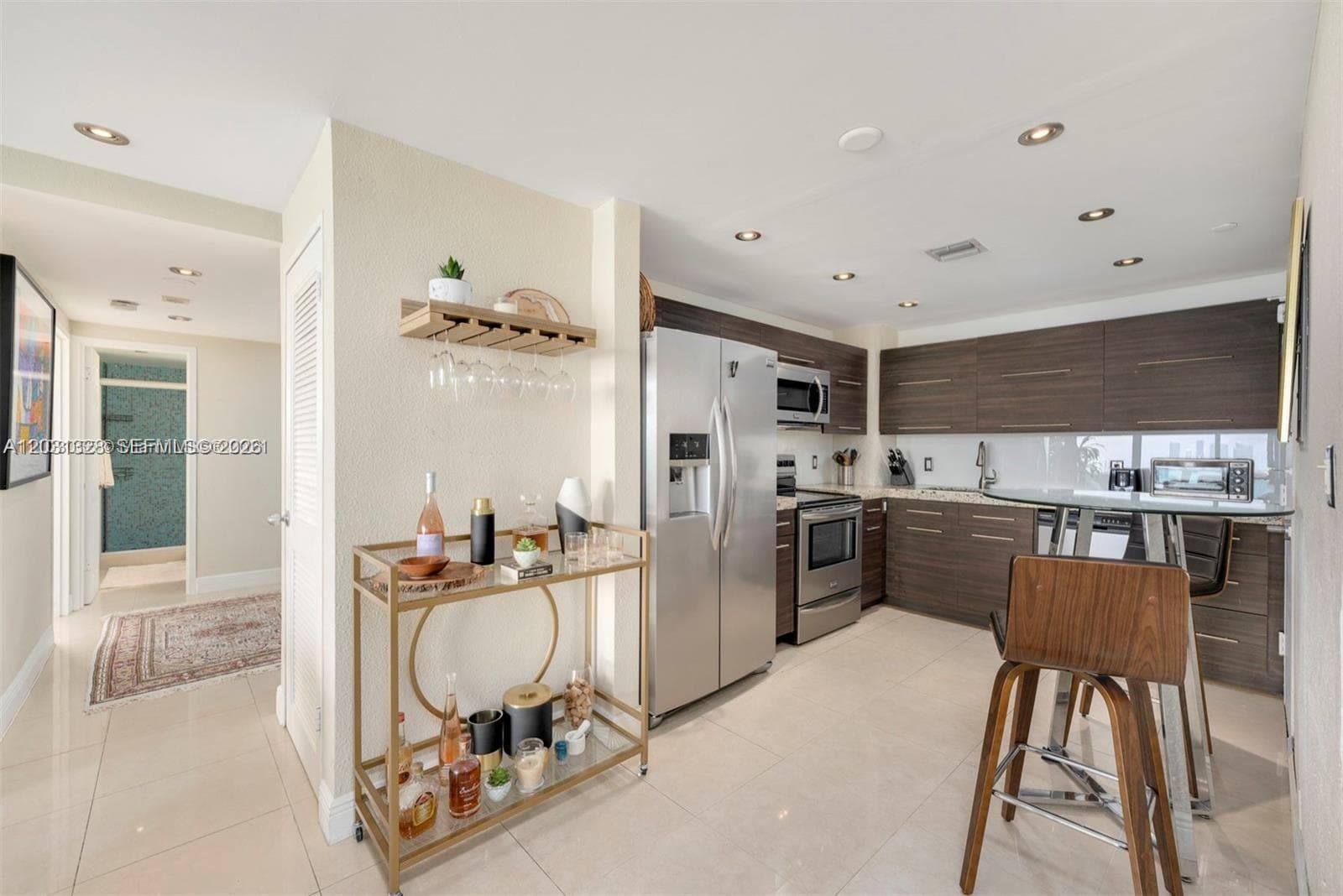 1200 West Ave # 725, Miami Beach FL 33139 — 5