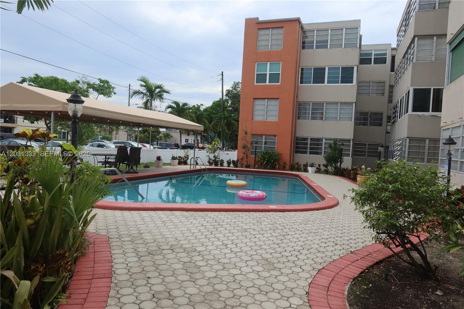 1850 NE 169th St # 312, North Miami Beach FL 33162 — 5