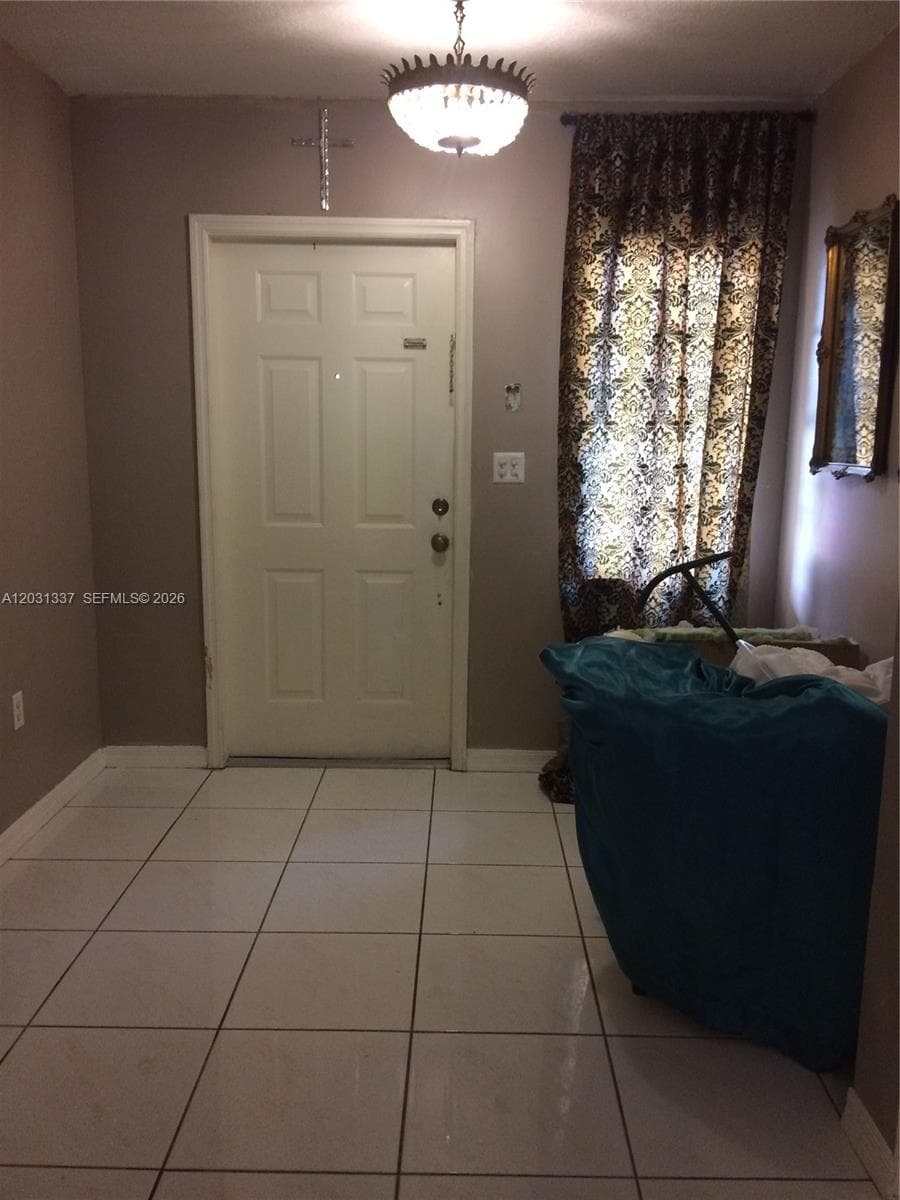 18003 SW 138th Ct, Miami FL 33177 — 2