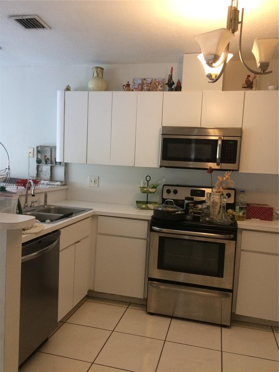 18003 SW 138th Ct, Miami FL 33177 — 8