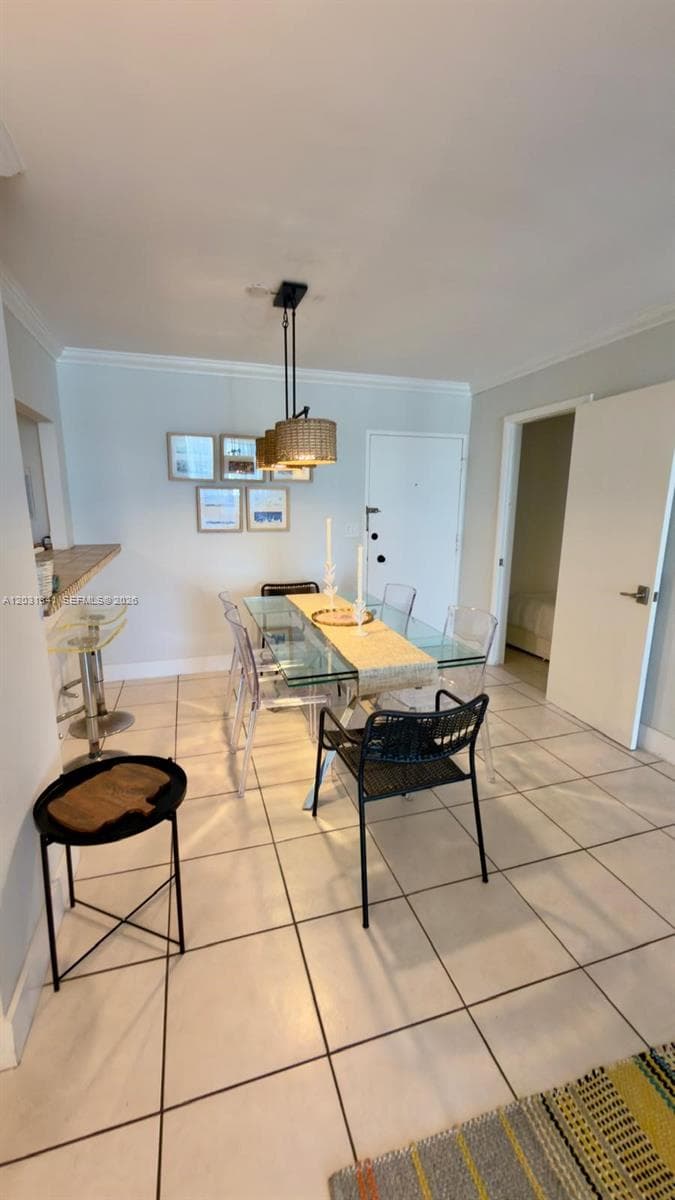 5555 Collins Ave # 16W, Miami Beach FL 33140 — 6
