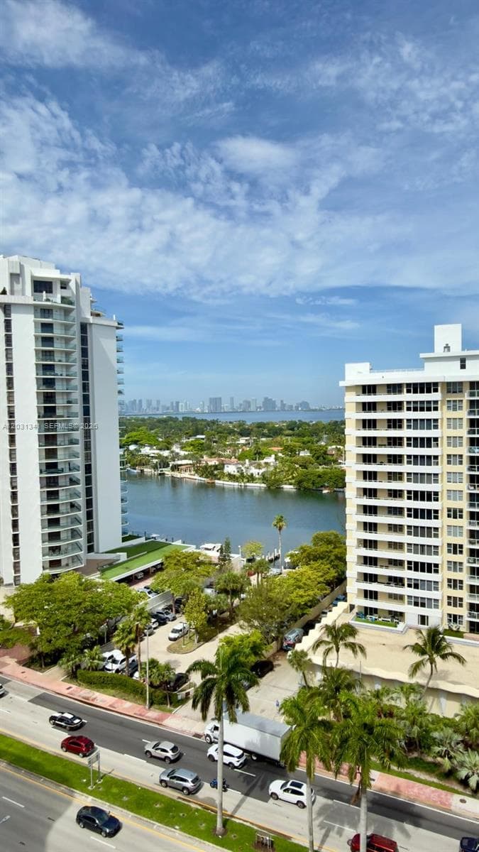 5555 Collins Ave # 16W, Miami Beach FL 33140 — 13