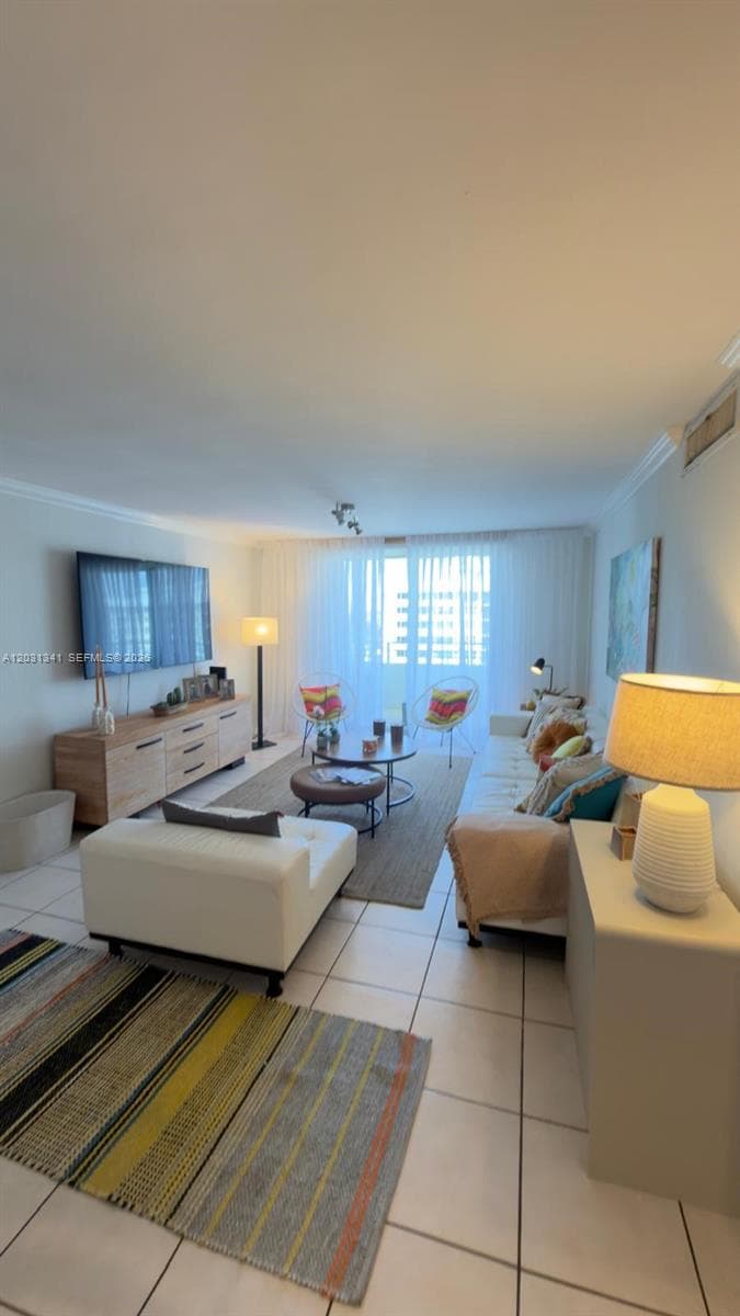 5555 Collins Ave # 16W, Miami Beach FL 33140 — 12