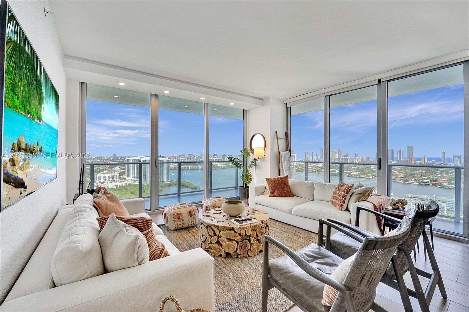 16385 Biscayne Blvd # 3107, North Miami Beach FL 33160 — 1