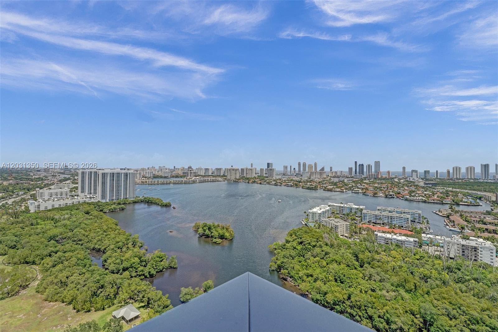 16385 Biscayne Blvd # 3107, North Miami Beach FL 33160 — 34