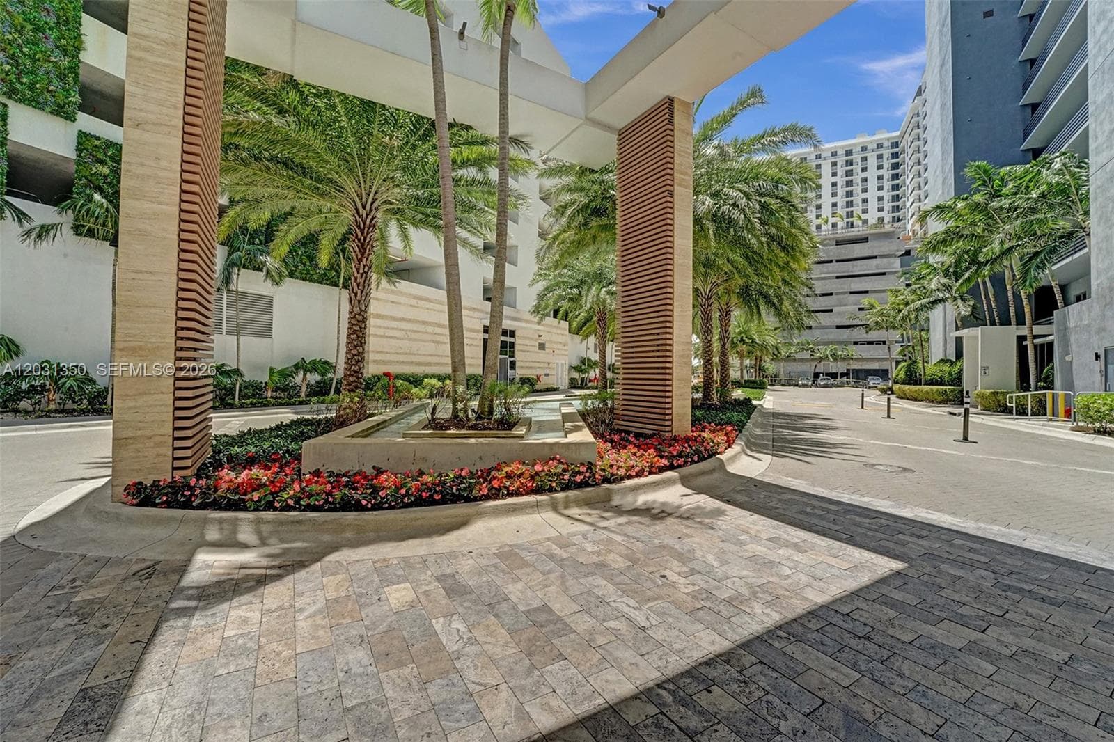 16385 Biscayne Blvd # 3107, North Miami Beach FL 33160 — 48