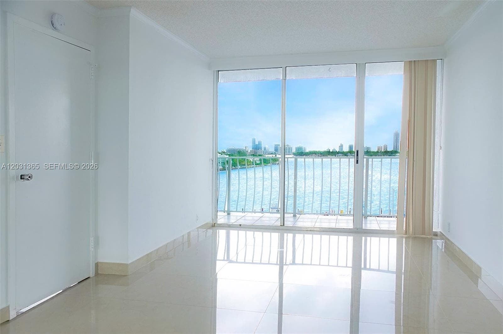 7601 E Treasure Dr # 919, North Bay Village FL 33141 — 3