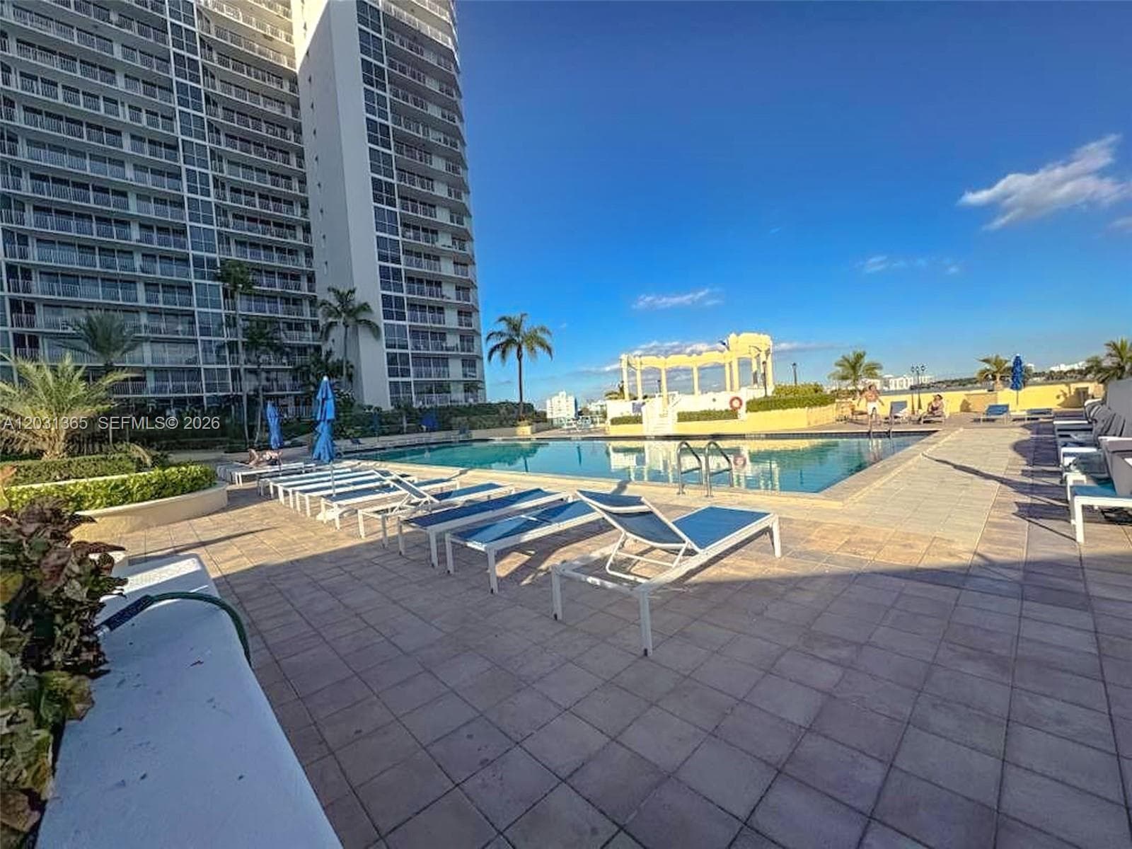 7601 E Treasure Dr # 919, North Bay Village FL 33141 — 11