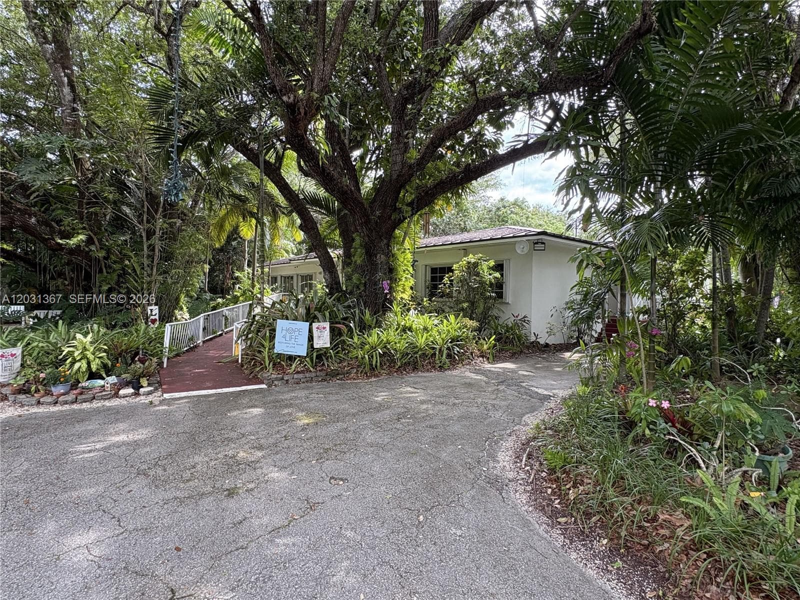 11715 SW 87th Ave, Miami FL 33176 — 19