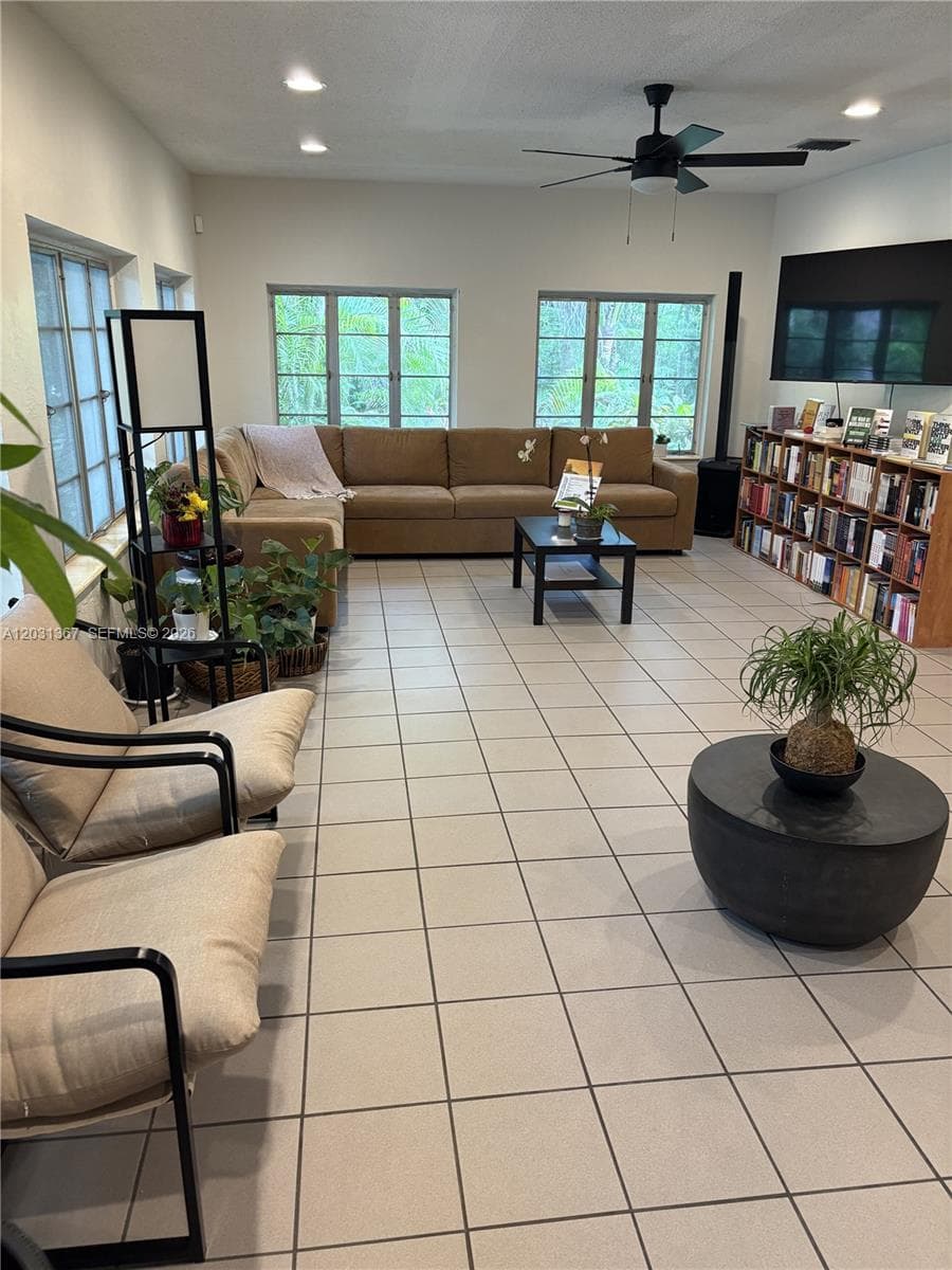 11715 SW 87th Ave, Miami FL 33176 — 8