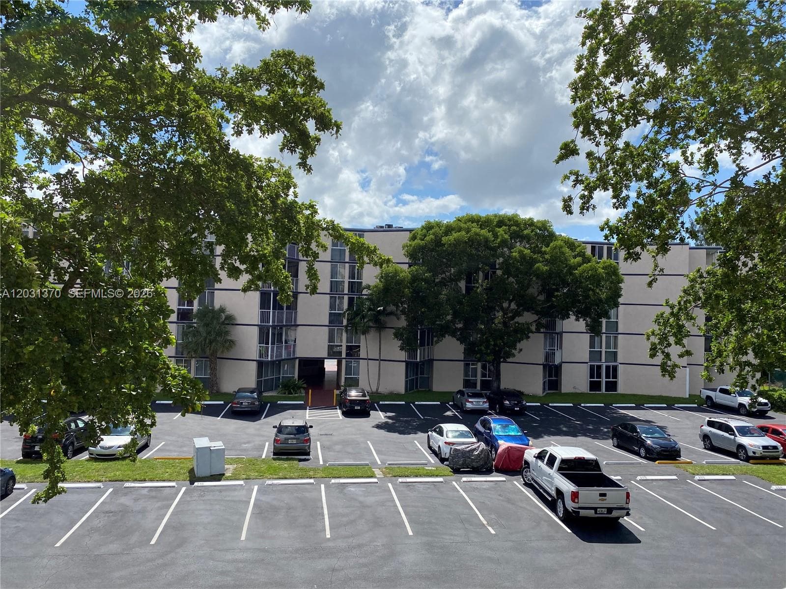 7075 NW 186th St # C308, Hialeah FL 33015 — 23