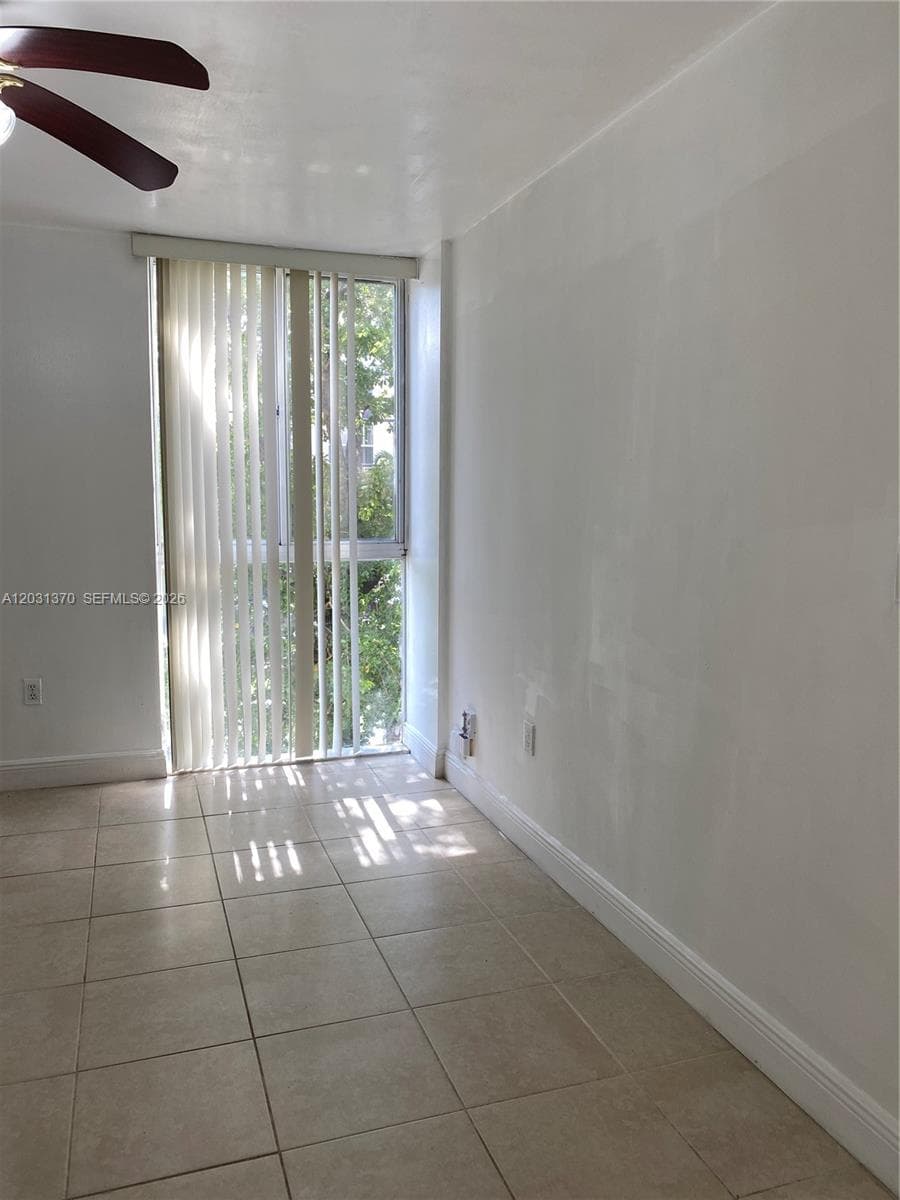 7075 NW 186th St # C308, Hialeah FL 33015 — 22