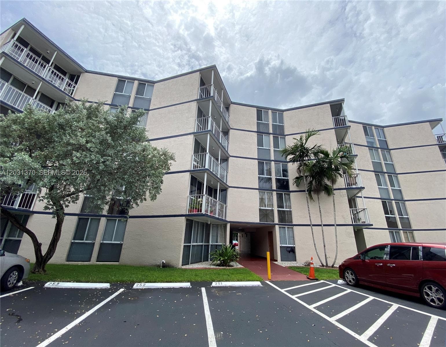 7075 NW 186th St # C308, Hialeah FL 33015 — 1