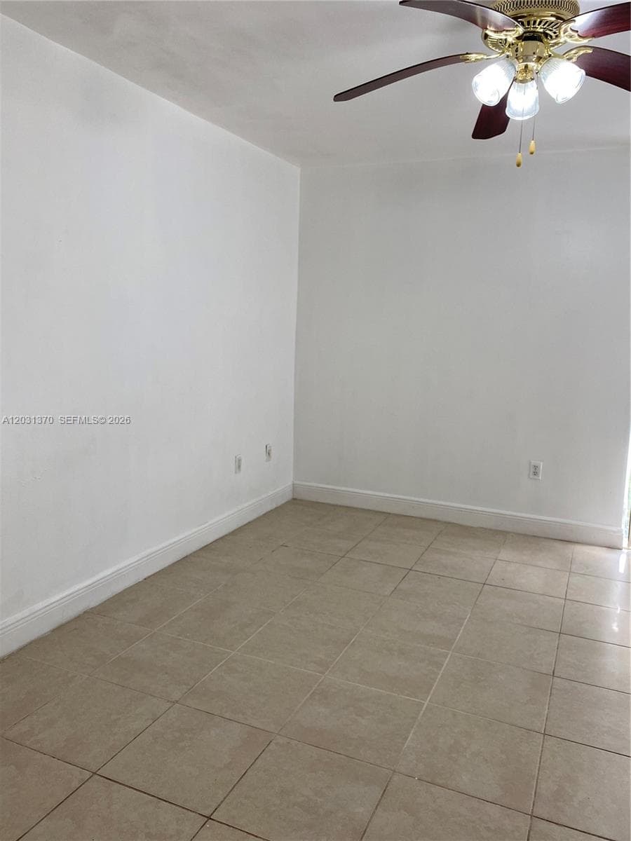 7075 NW 186th St # C308, Hialeah FL 33015 — 21