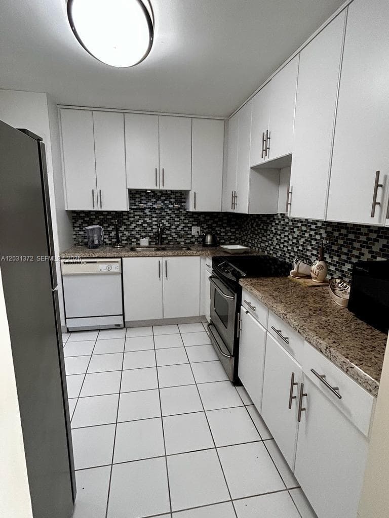 2851 NE 183 St # 1014E, Aventura FL 33160 — 5