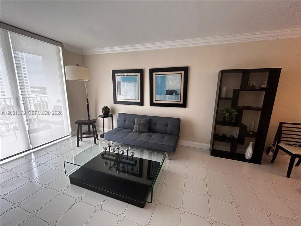 2851 NE 183 St # 1014E, Aventura FL 33160 — 4