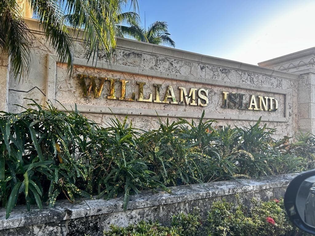 2851 NE 183 St # 1014E, Aventura FL 33160 — 21