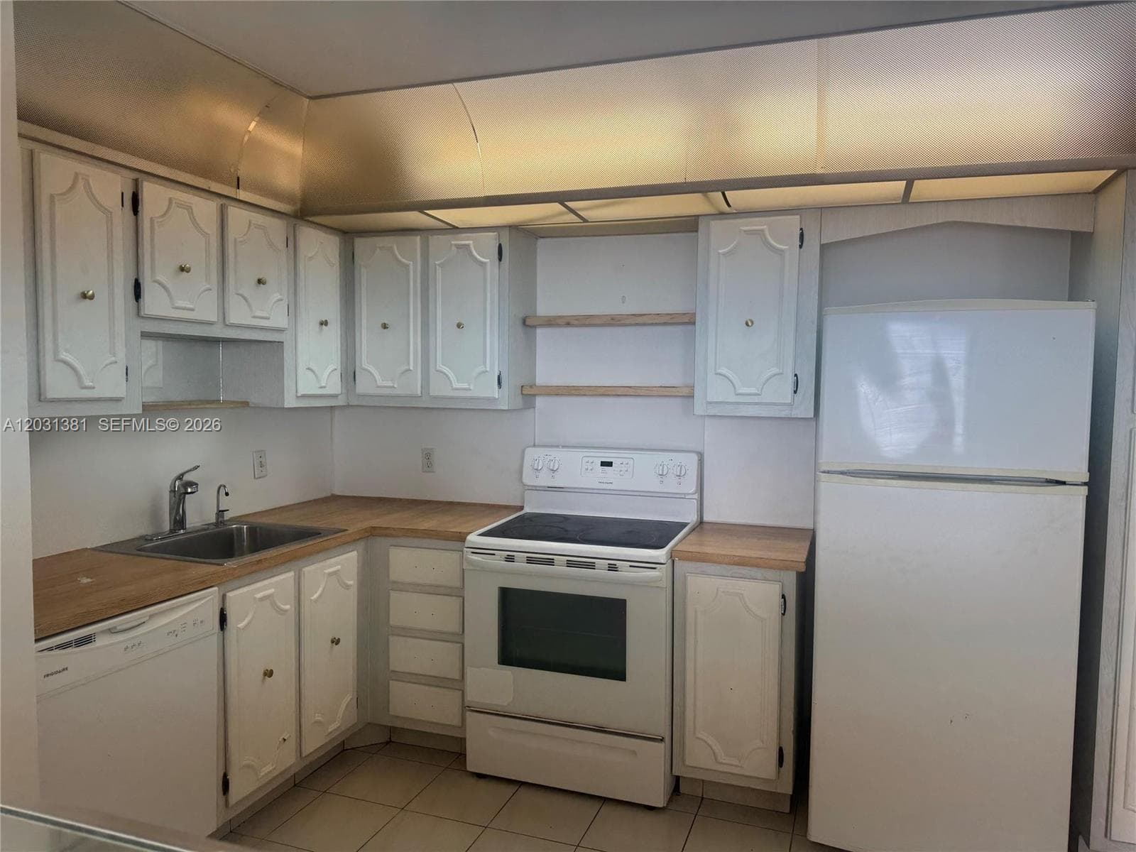 2851 NE 183rd St # 2004E, Aventura FL 33160 — 5