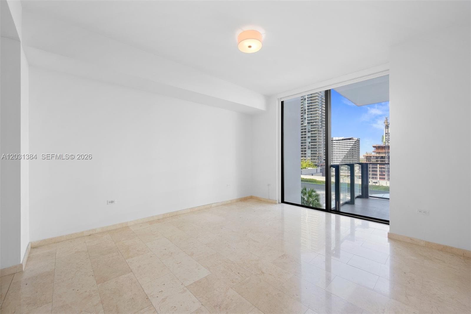 68 SE 6th St # 910, Miami FL 33131 — 13