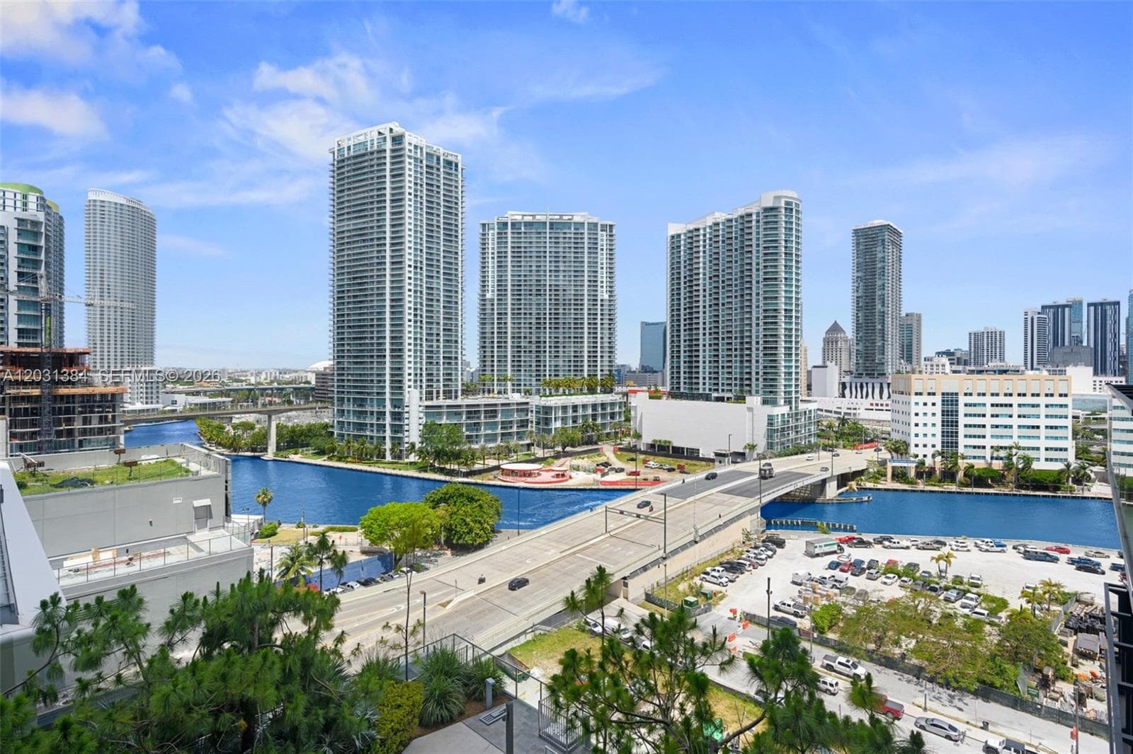 68 SE 6th St # 910, Miami FL 33131 — 21