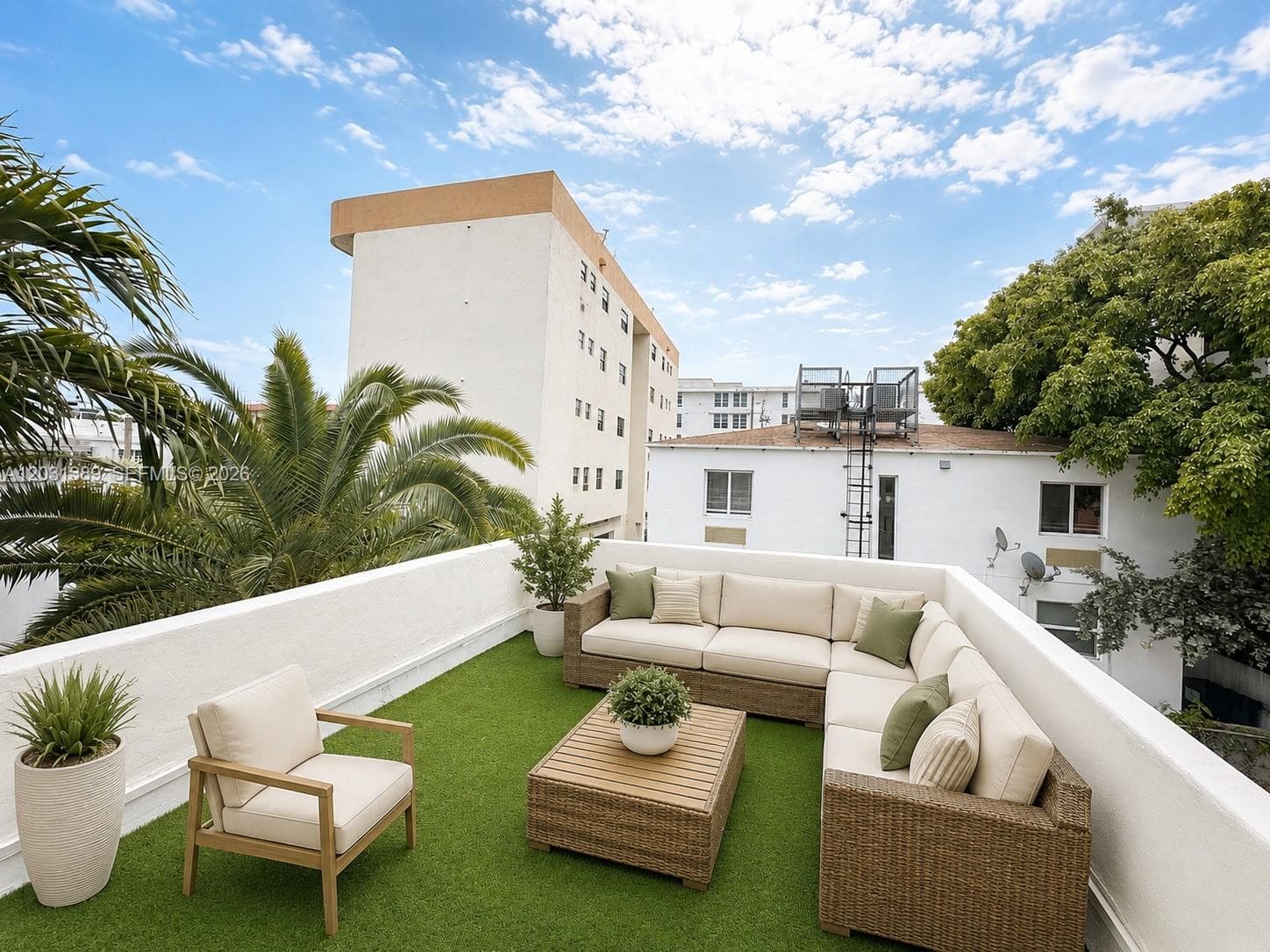 7735 Byron Ave # 2, Miami Beach FL 33141 — 8
