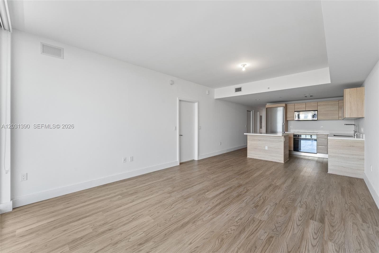 16385 Biscayne Blvd # 3120, North Miami Beach FL 33160 — 6