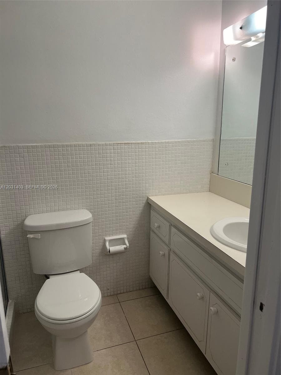 16801 NE 14th Ave # 310, Miami FL 33162 — 9