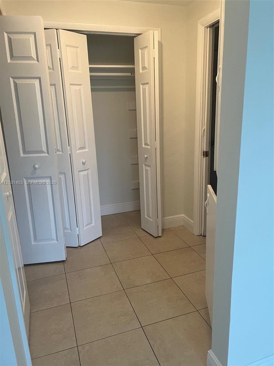 16801 NE 14th Ave # 310, Miami FL 33162 — 8