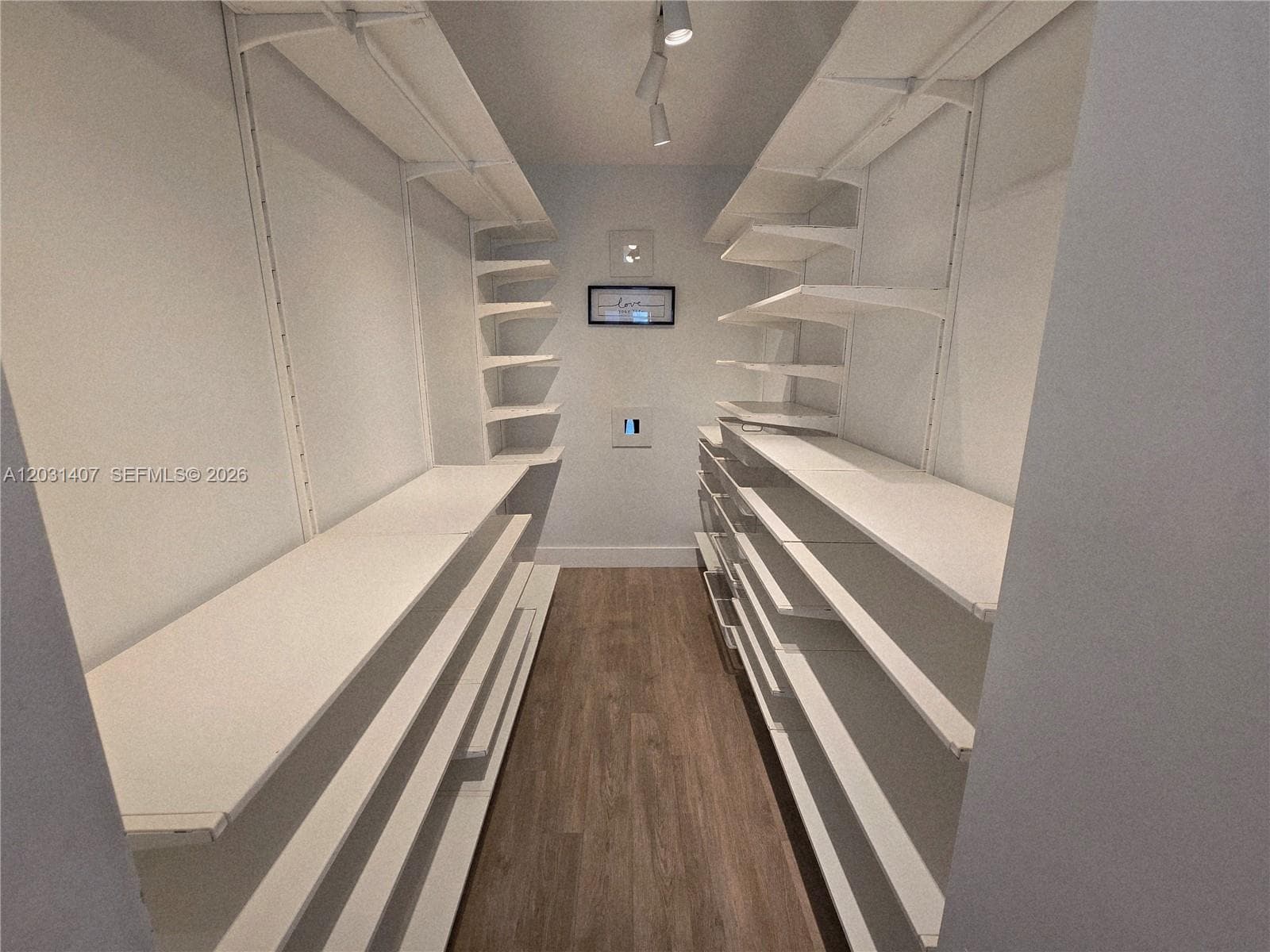 800 West Ave # 618, Miami Beach FL 33139 — 19