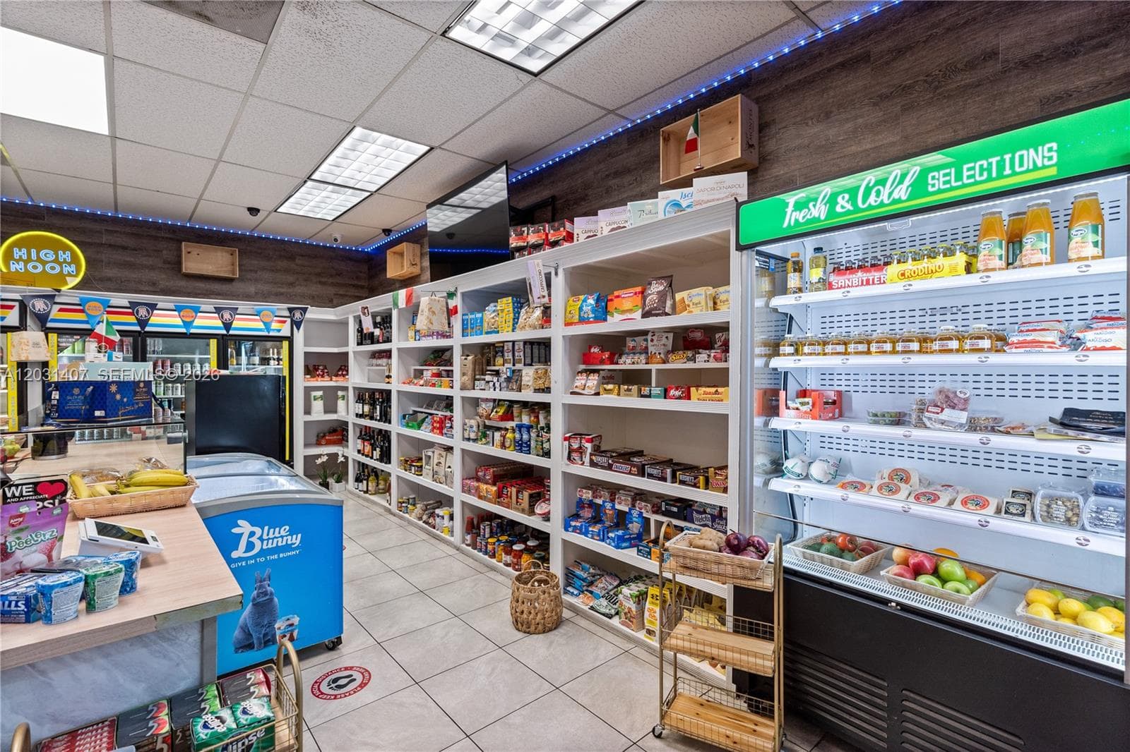 800 West Ave # 618, Miami Beach FL 33139 — 29