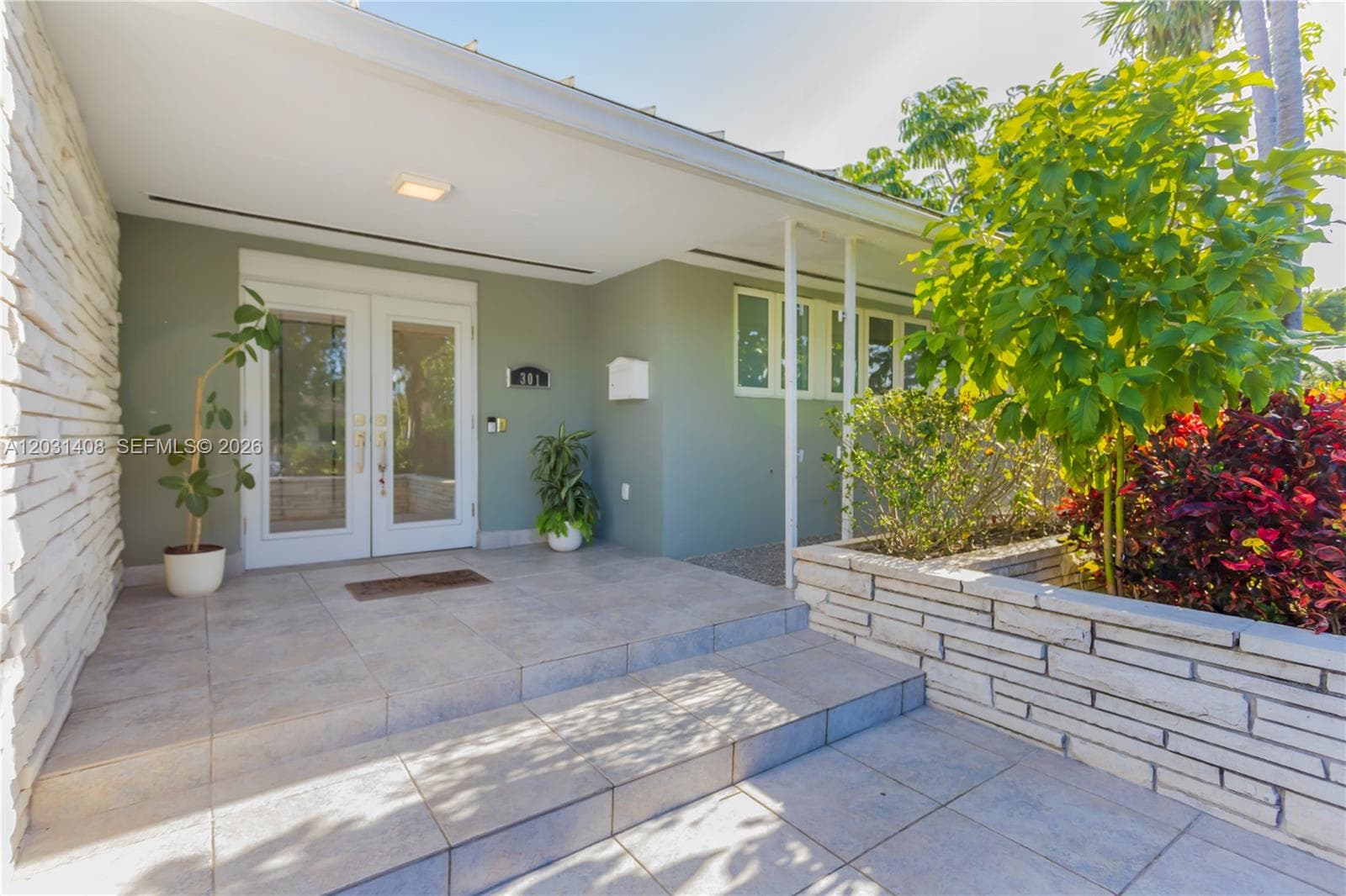 301 E Shore Dr E # 301, Miami FL 33133 — 5