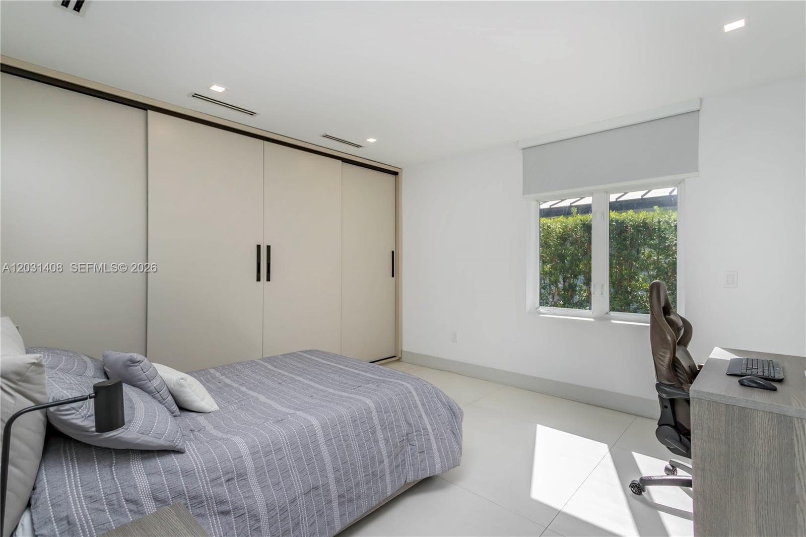 301 E Shore Dr E # 301, Miami FL 33133 — 34