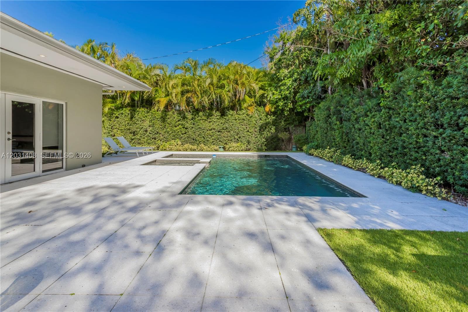 301 E Shore Dr E # 301, Miami FL 33133 — 48