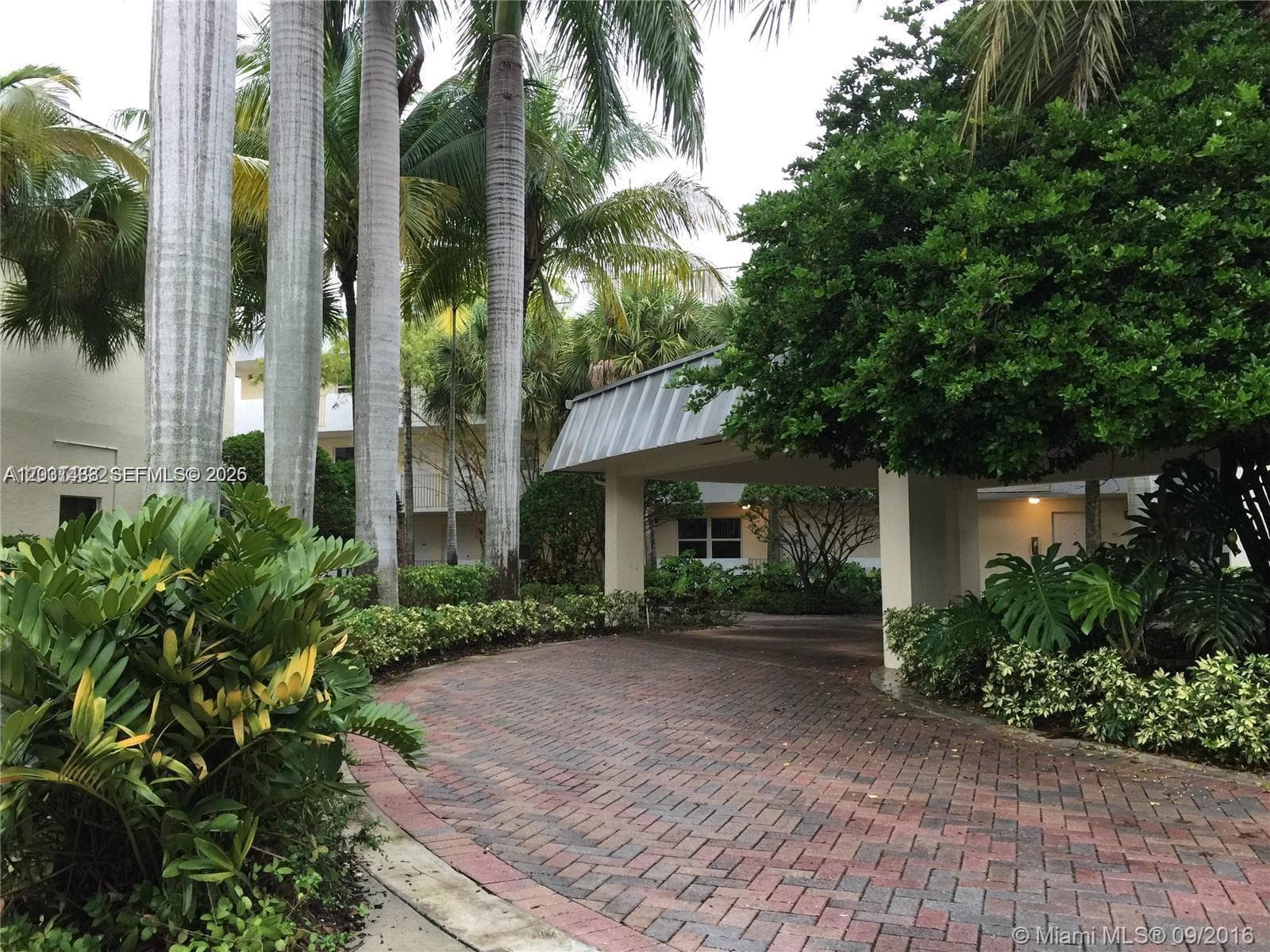 8950 SW 69th Ct # 308, Pinecrest FL 33156 — 10