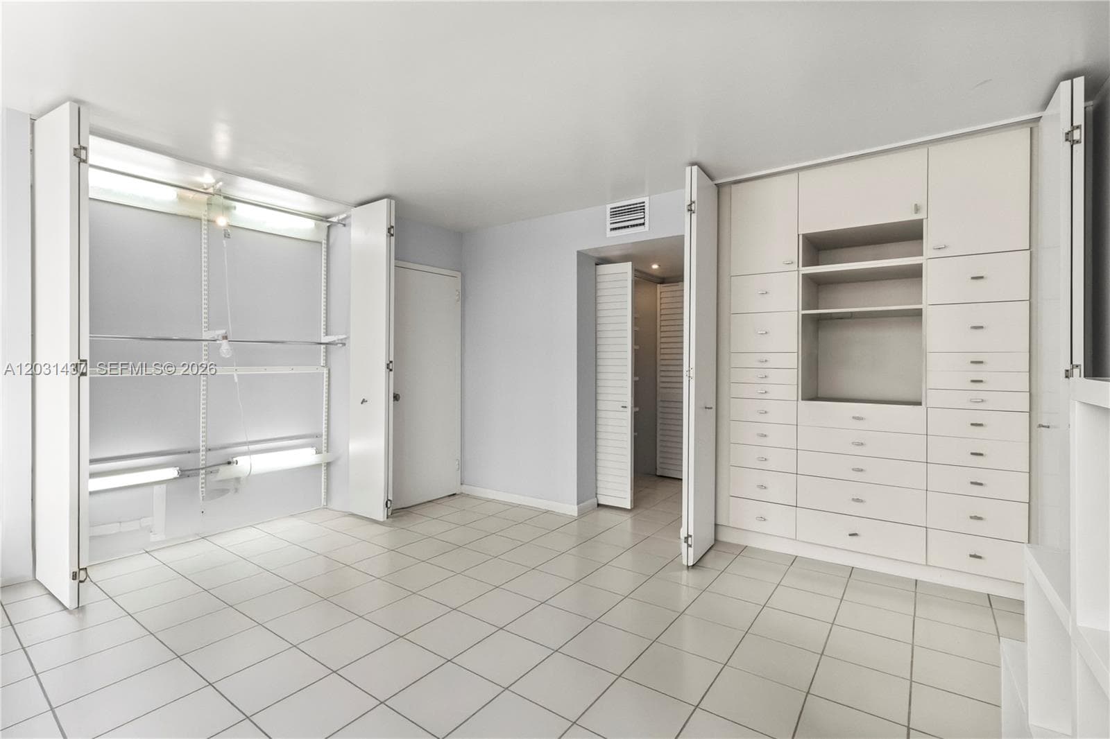 1420 Brickell Bay Dr # 1405C, Miami FL 33131 — 16