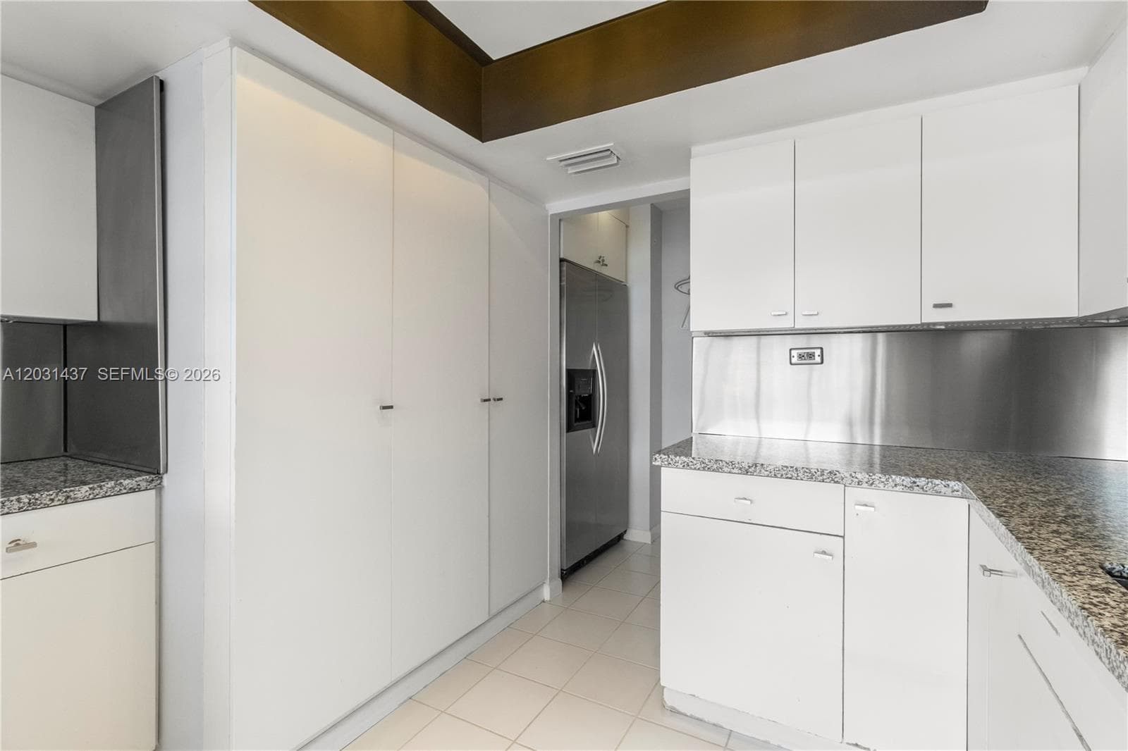 1420 Brickell Bay Dr # 1405C, Miami FL 33131 — 11