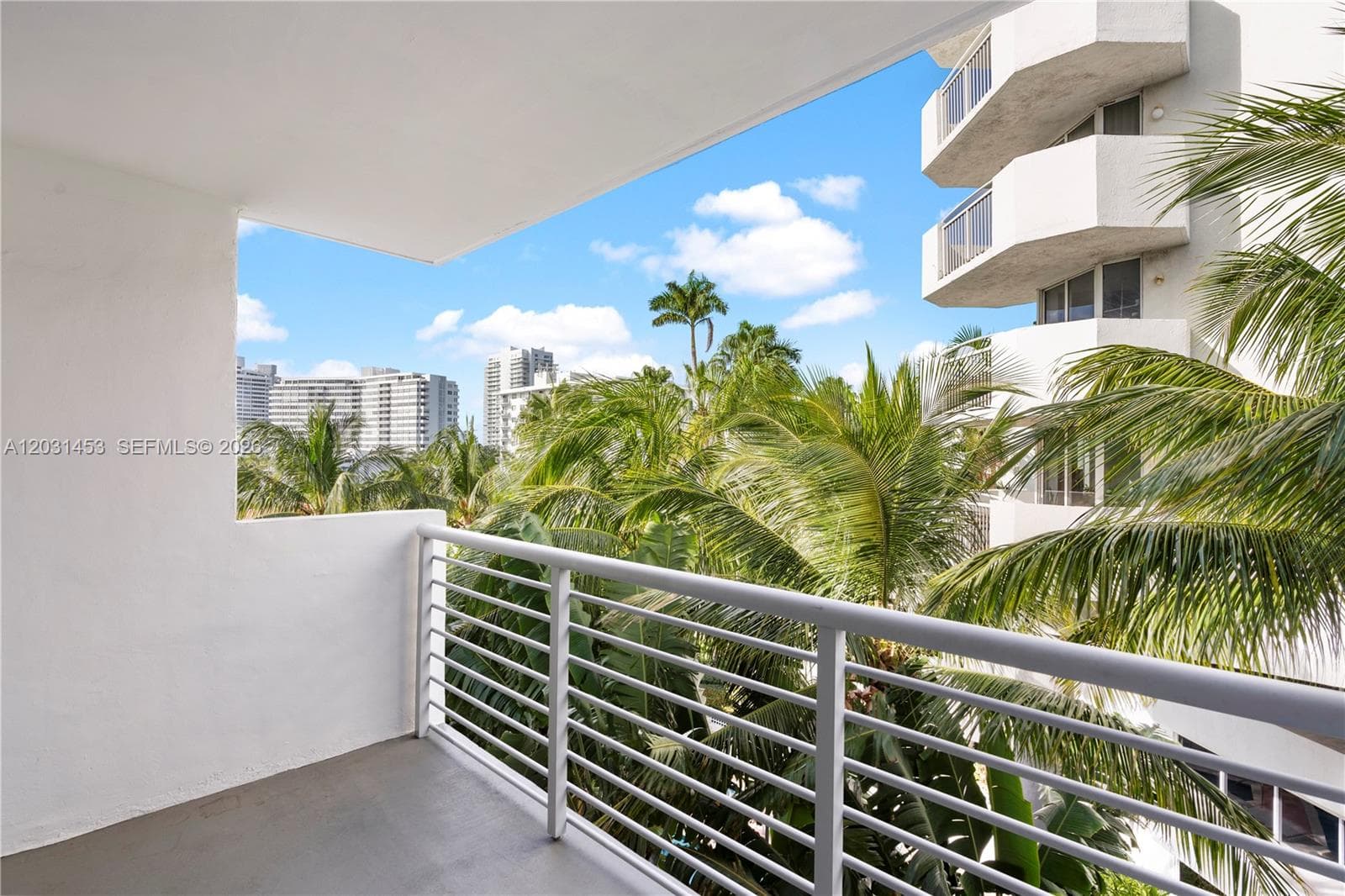 1605 Bay Rd # 503, Miami Beach FL 33139 — 2