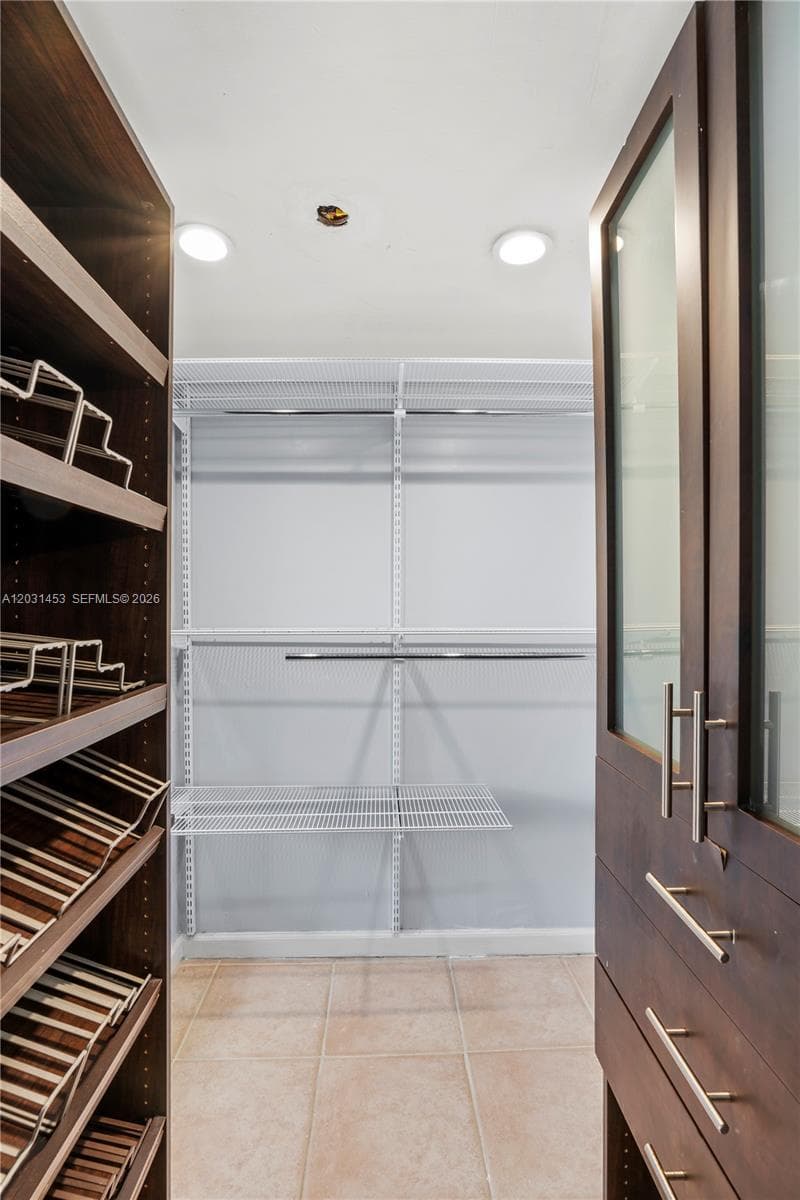 1605 Bay Rd # 503, Miami Beach FL 33139 — 14