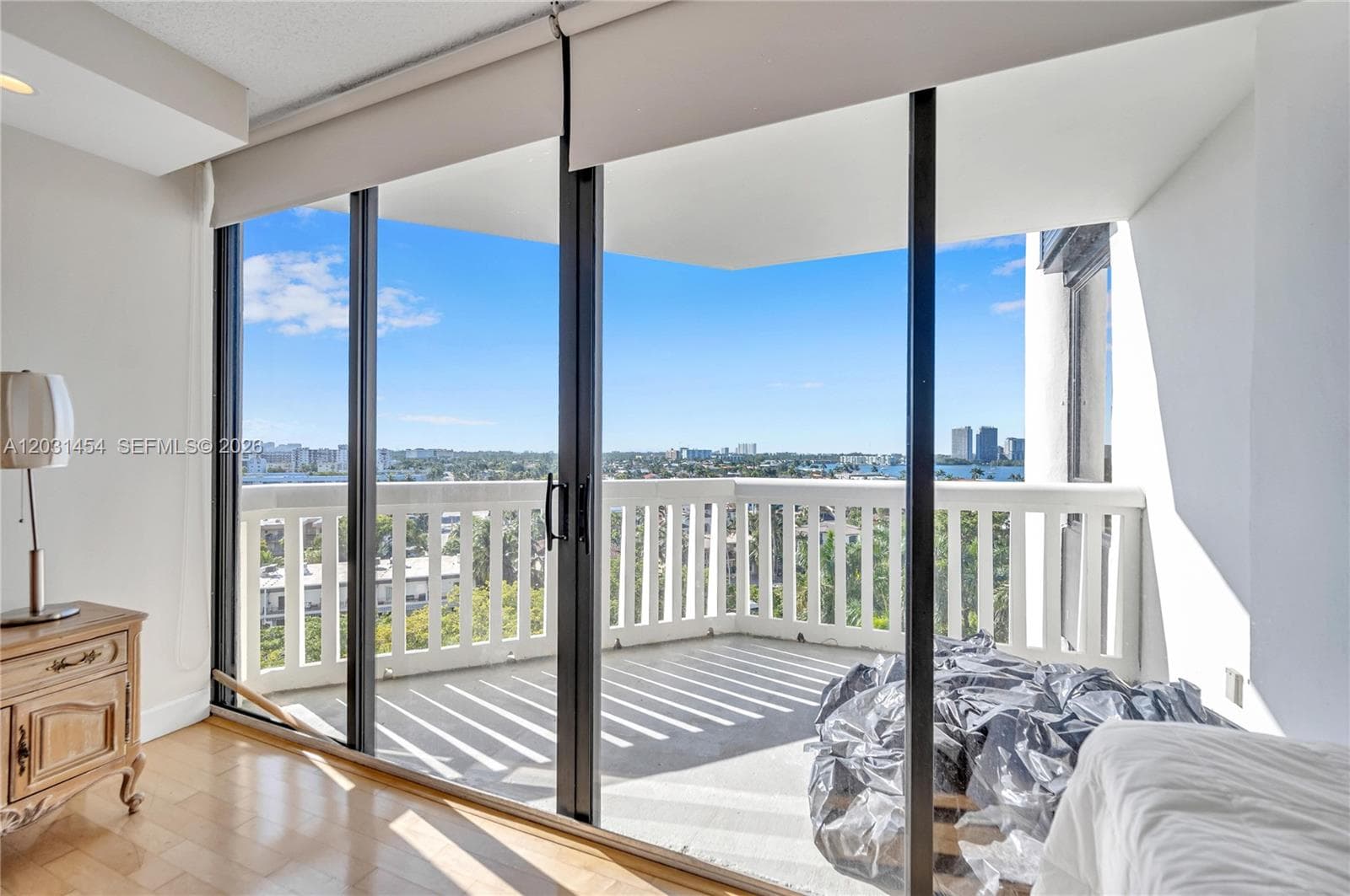 2000 Island Blvd # 806, Aventura FL 33160 — 23