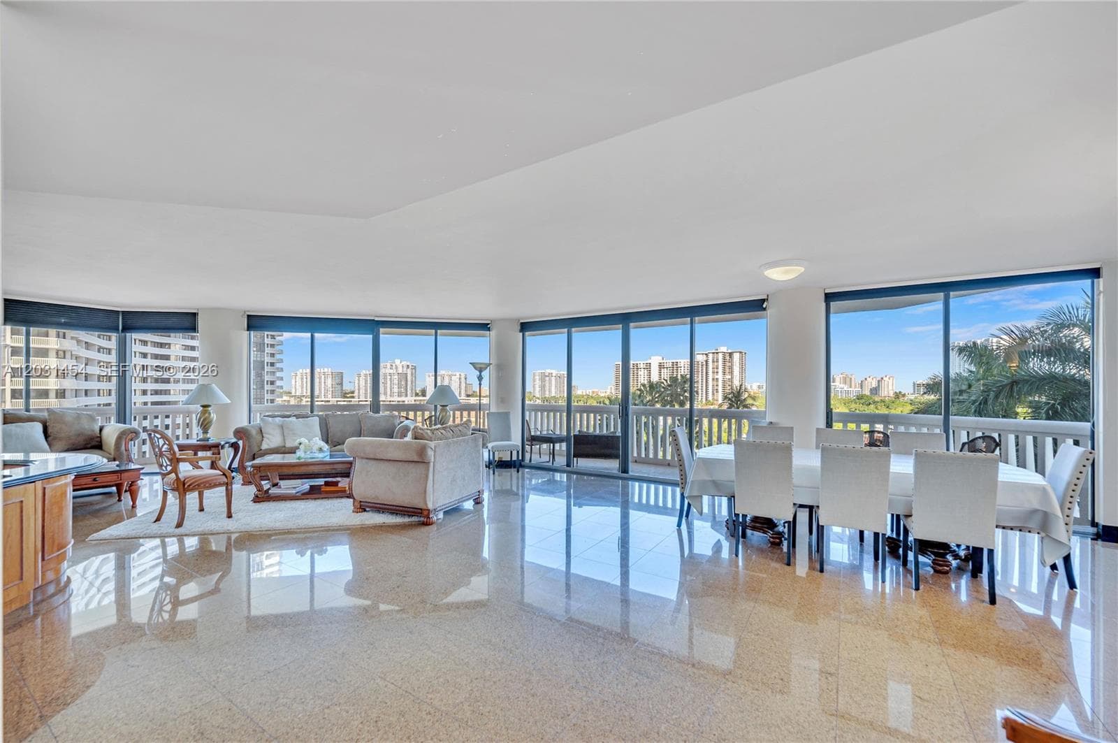 2000 Island Blvd # 806, Aventura FL 33160 — 2
