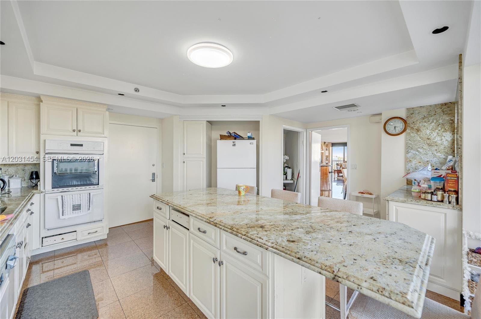 2000 Island Blvd # 806, Aventura FL 33160 — 12