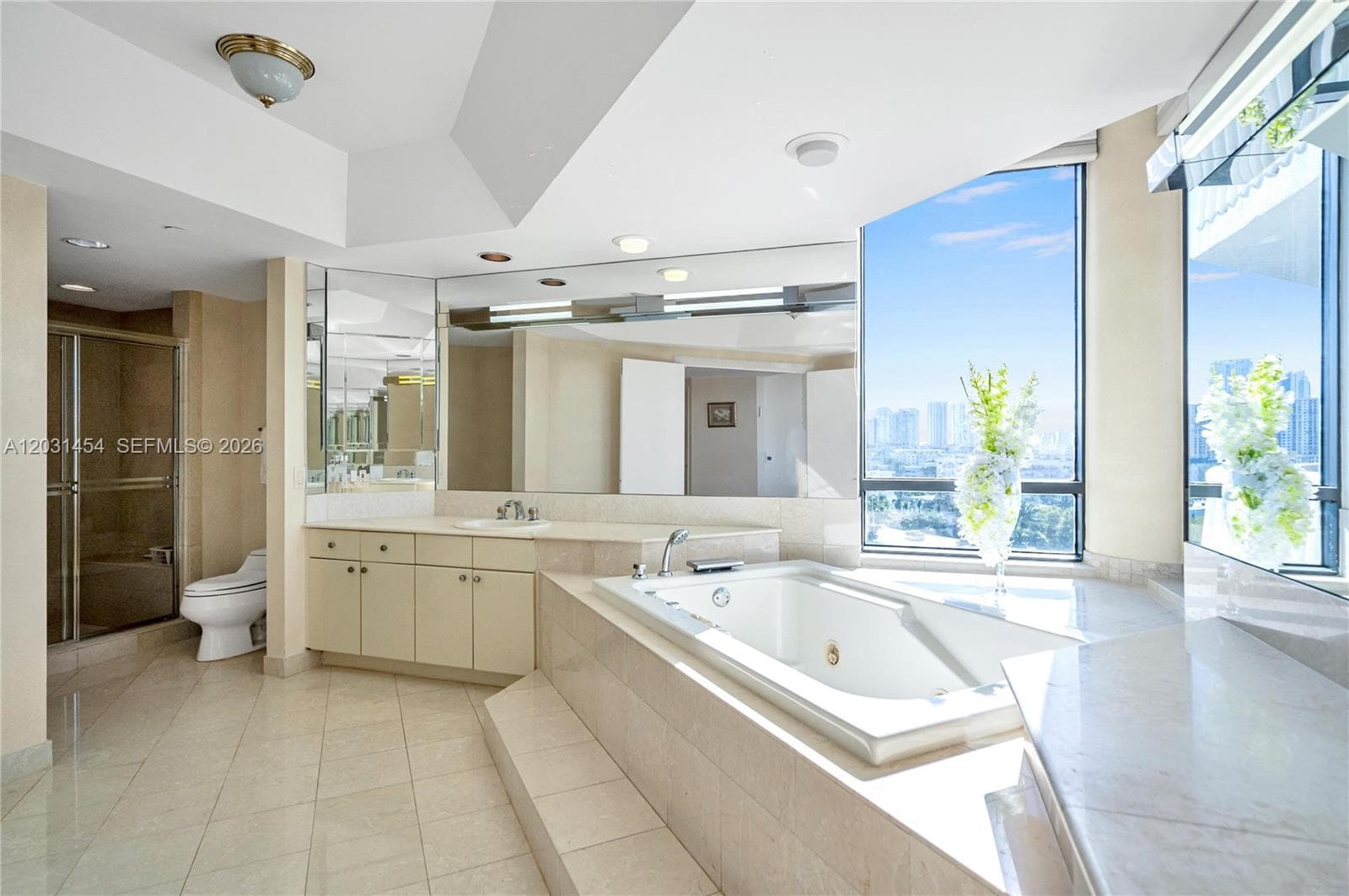 2000 Island Blvd # 806, Aventura FL 33160 — 18