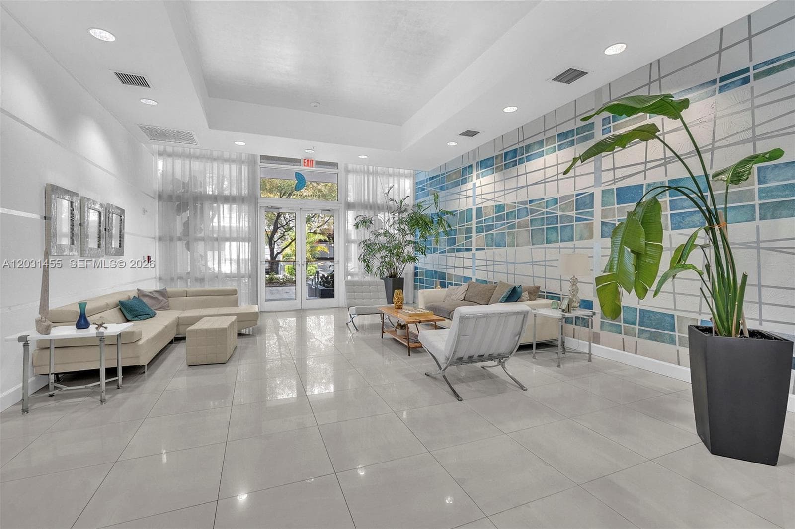 1723 SW 2nd Ave # 1001, Miami FL 33129 — 27