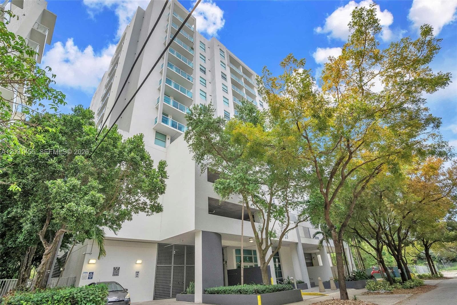 1723 SW 2nd Ave # 1001, Miami FL 33129 — 1