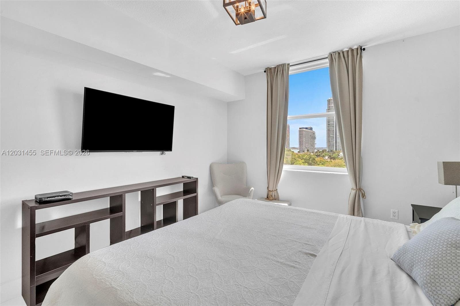 1723 SW 2nd Ave # 1001, Miami FL 33129 — 18